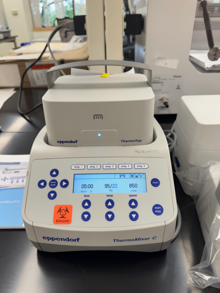 Image of Eppendorf ThermoMixer C Tube Mixer